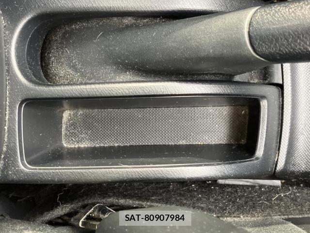 Toyota AQUA 2013-08 8855211-11