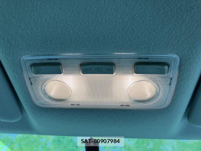 Toyota AQUA 2013-08 8855211-15