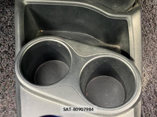 Toyota AQUA 2013-08 8855211-9