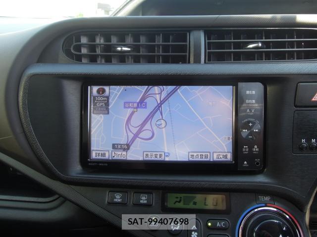 Toyota AQUA 2012-04 8855222-9
