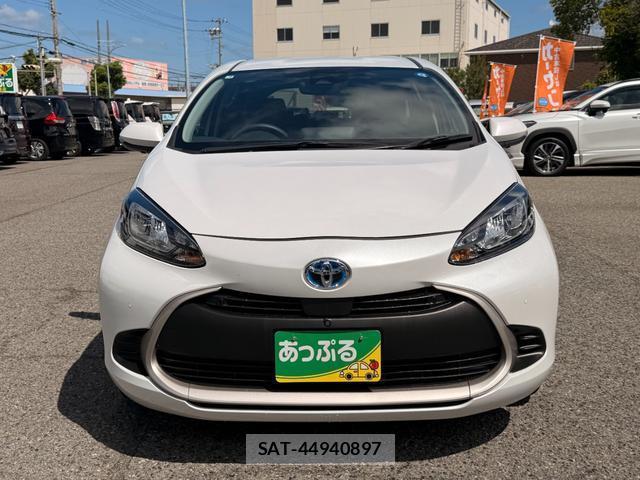 Toyota AQUA 2025-05 8855225-1