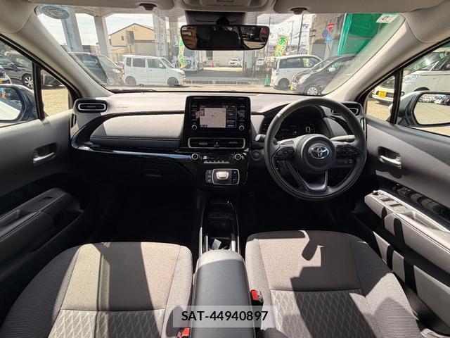 Toyota AQUA 2025-05 8855225-14