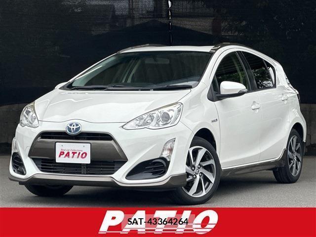 Toyota AQUA 2015-08 8855634-0