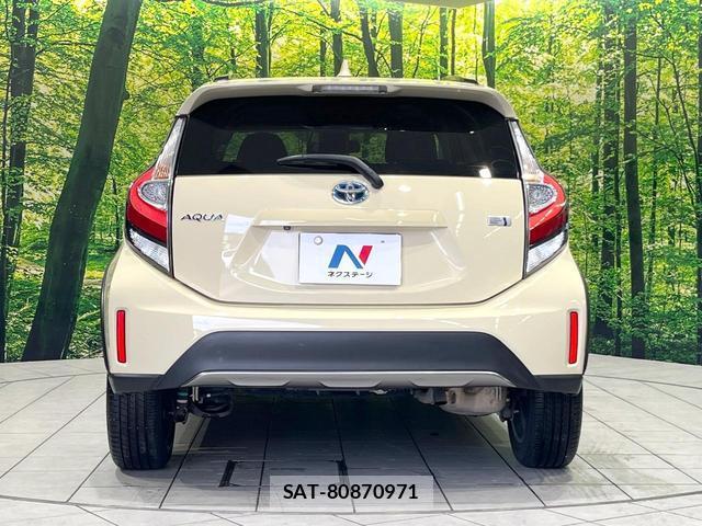 Toyota AQUA 2017-07 8855974-8