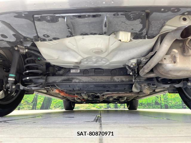 Toyota AQUA 2017-07 8855974-9