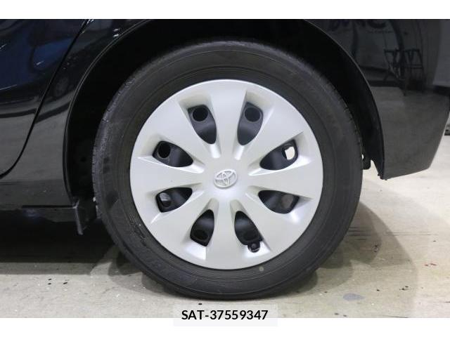 Toyota AQUA 2013-04 8856529-19