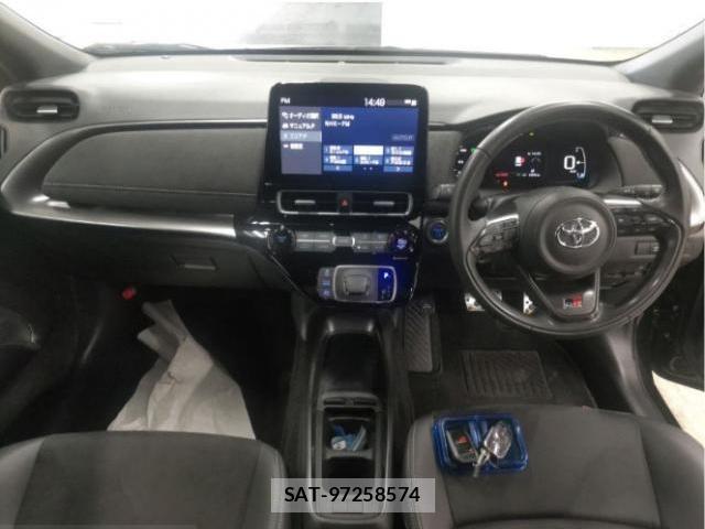 Toyota AQUA 2023-03 8856614-2