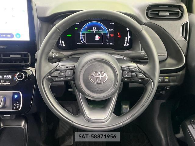 Toyota AQUA 2026-03 8856681-10