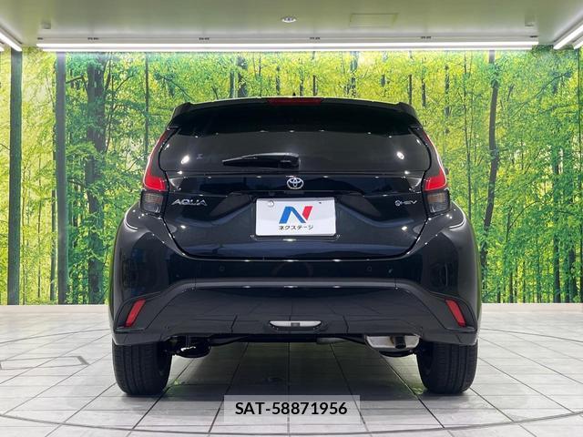 Toyota AQUA 2026-03 8856681-14