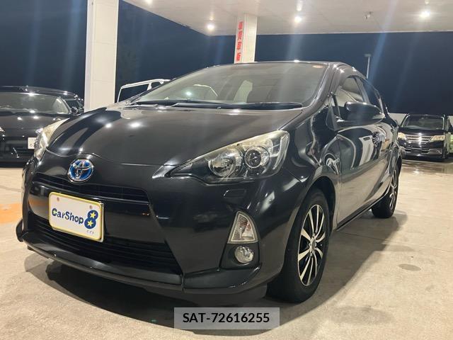 Toyota AQUA 2013-10 8856709-4