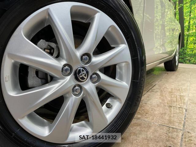 Toyota AQUA 2023-12 8856766-12