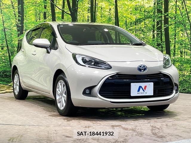 Toyota AQUA 2023-12 8856766-15