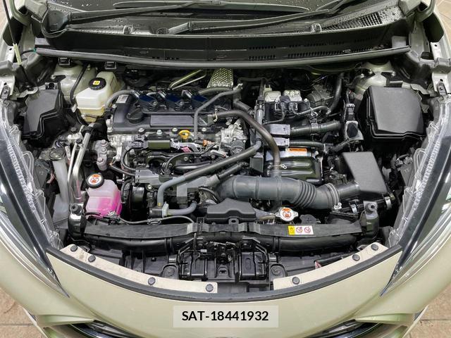 Toyota AQUA 2023-12 8856766-17