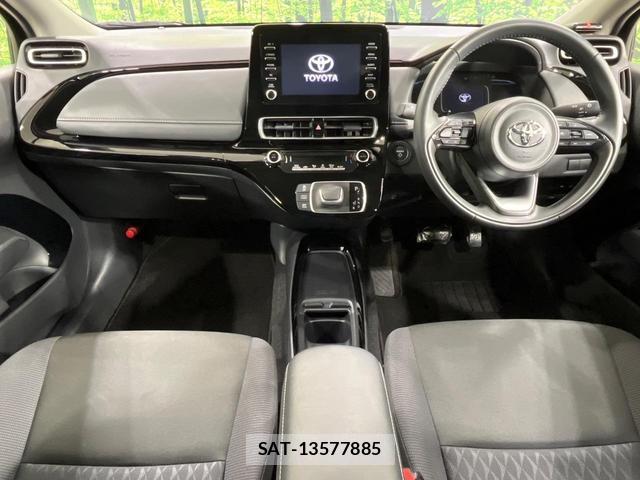 Toyota AQUA 2025-02 8856797-1