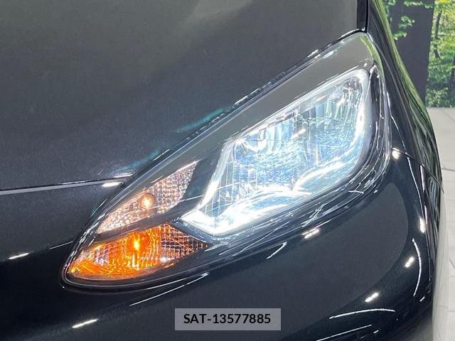 Toyota AQUA 2025-02 8856797-12