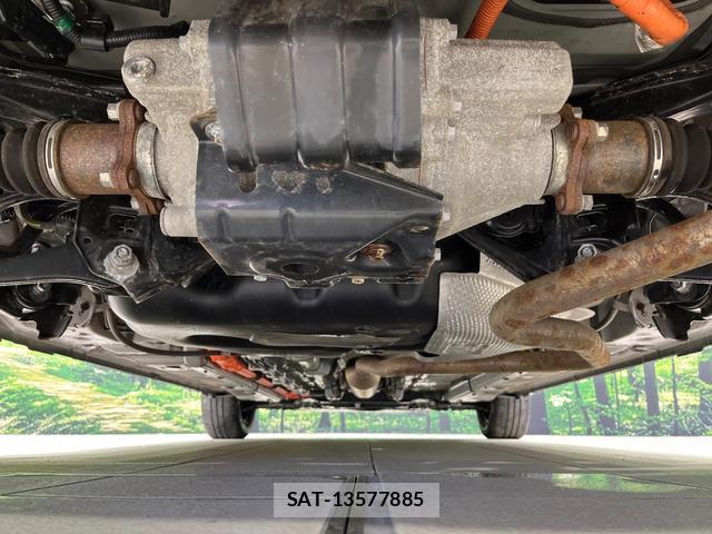 Toyota AQUA 2025-02 8856797-18