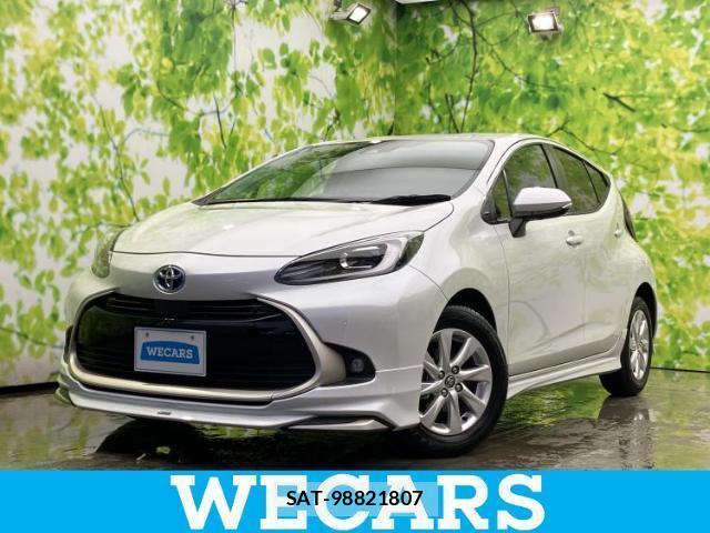Toyota AQUA 2025-01 8856934-0
