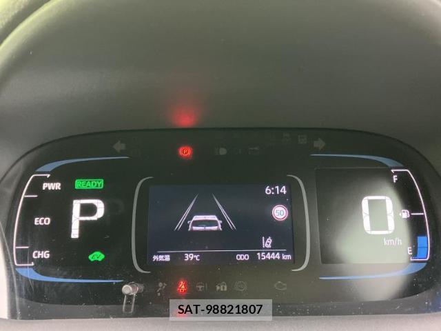 Toyota AQUA 2025-01 8856934-11