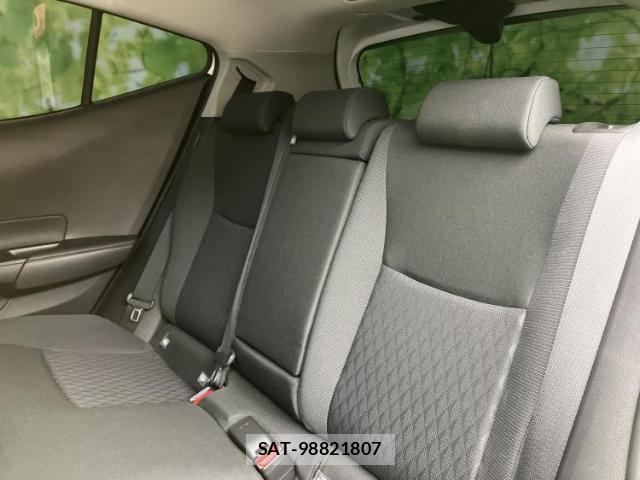 Toyota AQUA 2025-01 8856934-6