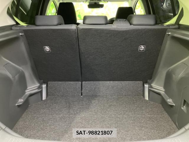 Toyota AQUA 2025-01 8856934-7