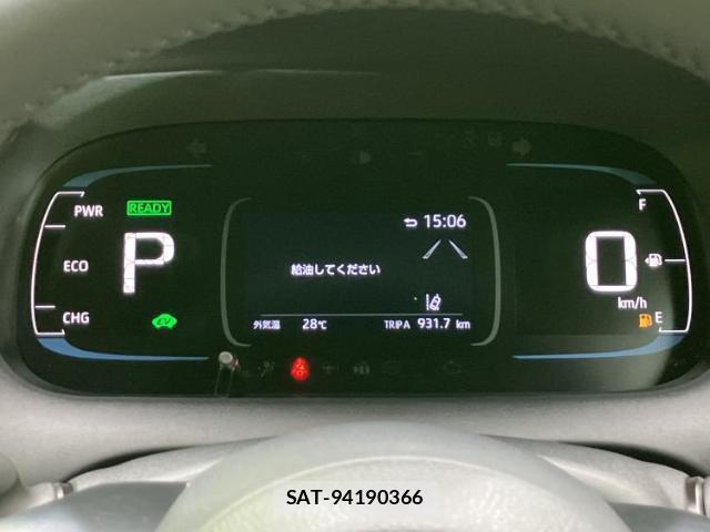 Toyota AQUA 2025-03 8856986-12