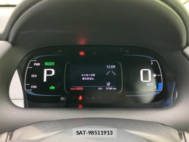 Toyota AQUA 2023-10 8857025-12