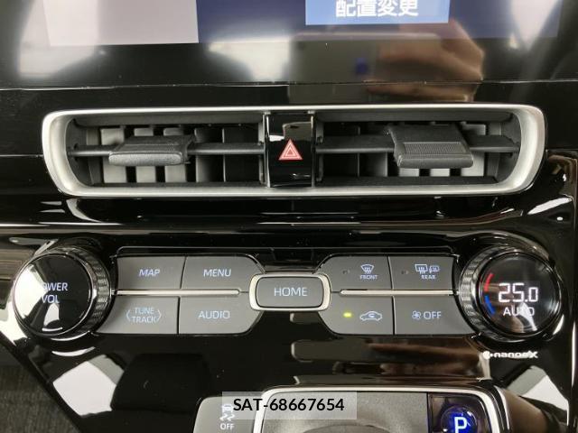 Toyota AQUA 2025-03 8857109-10