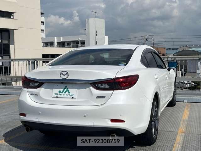 Mazda ATENZA 2016-04 8856684-1