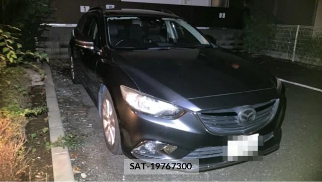 Mazda ATENZA WAGON 2014-07 8855370-11