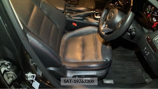 Mazda ATENZA WAGON 2014-07 8855370-5