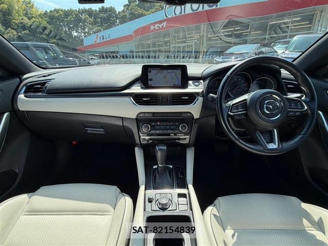 Mazda ATENZA WAGON 2017-03 8856194-13