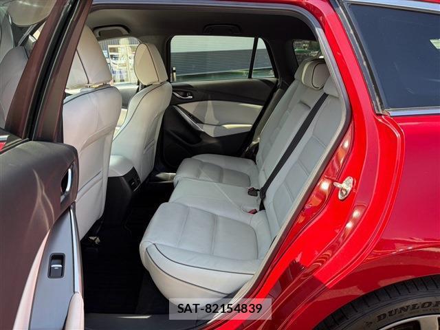 Mazda ATENZA WAGON 2017-03 8856194-14