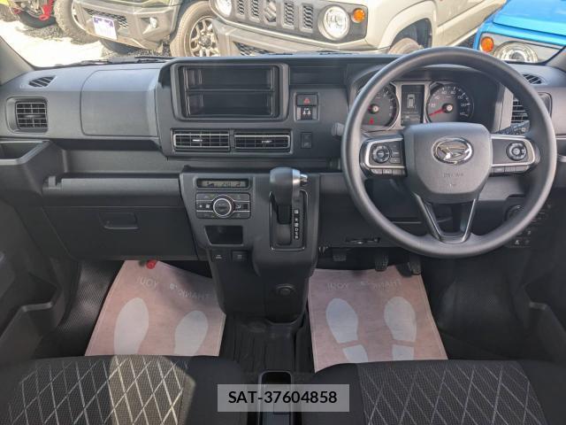 Daihatsu ATRAI 2024-12 8854285-7