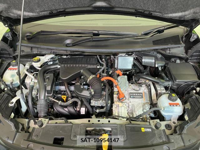 Nissan AURA 2022-11 8854892-17