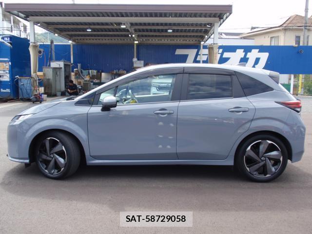 Nissan AURA 2022-03 8855210-14