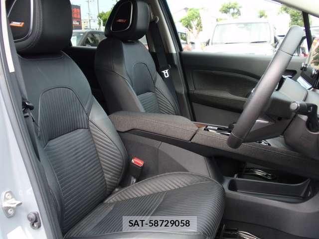 Nissan AURA 2022-03 8855210-5