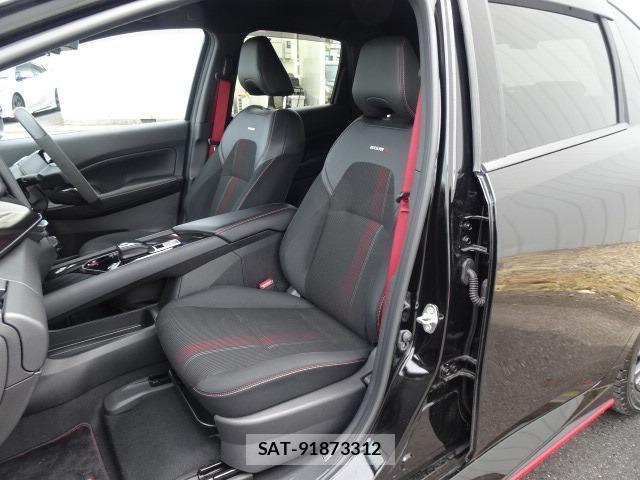 Nissan AURA 2025-01 8856824-2