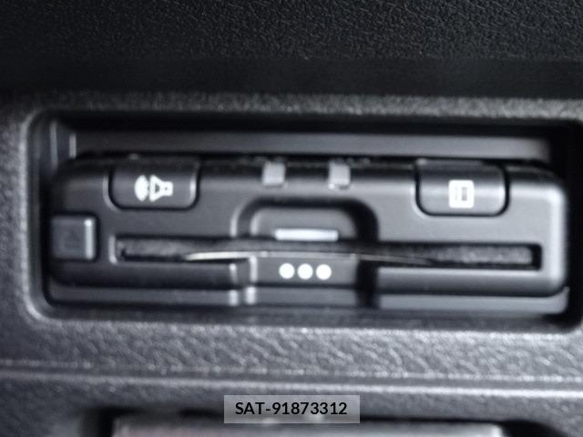 Nissan AURA 2025-01 8856824-8