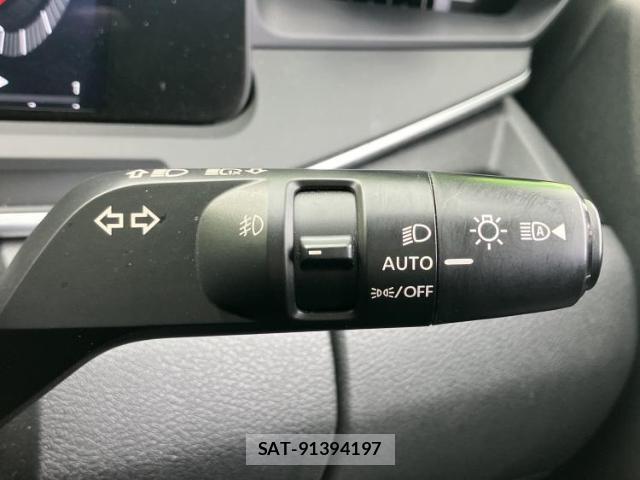 Nissan AURA 2022-01 8856962-16