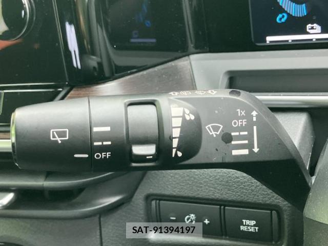 Nissan AURA 2022-01 8856962-17