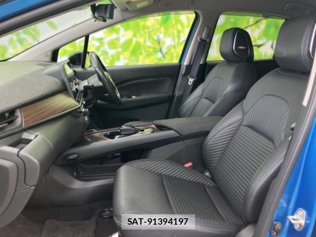 Nissan AURA 2022-01 8856962-6