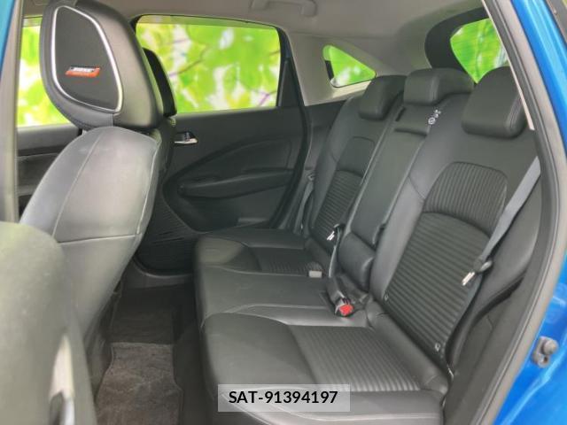 Nissan AURA 2022-01 8856962-7