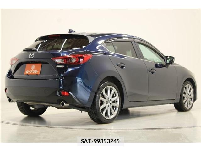 Mazda AXELA SPORT 2015-05 8853893-11