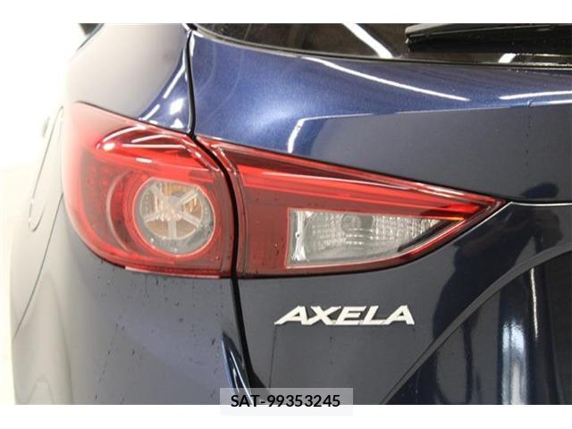 Mazda AXELA SPORT 2015-05 8853893-18
