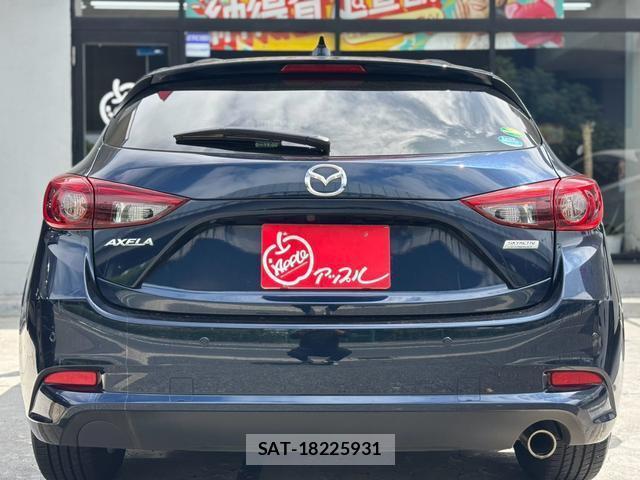 Mazda AXELA SPORT 2017-09 8856071-11