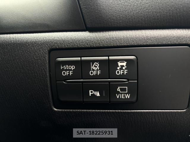 Mazda AXELA SPORT 2017-09 8856071-3
