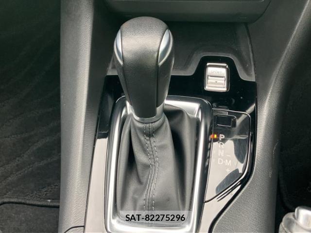Mazda AXELA 2016-07 8854772-17