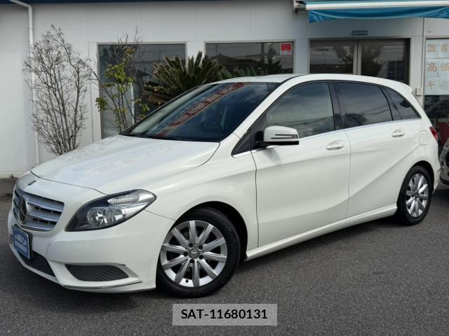 Mercedes Benz B-CLASS 2012-10 8854719-1