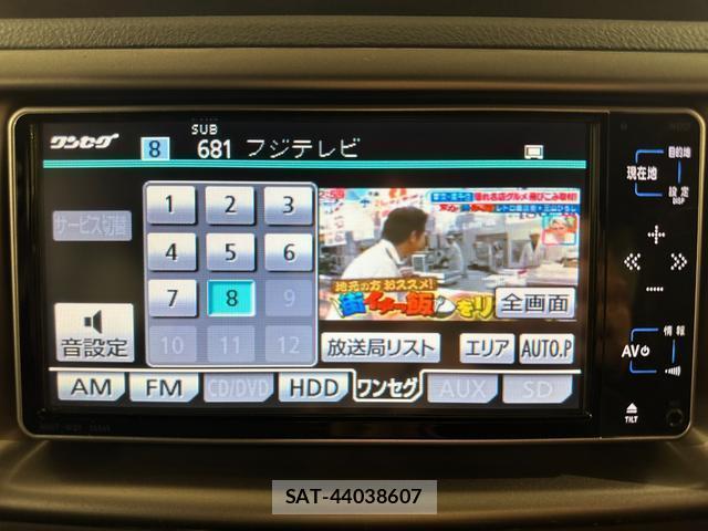 Toyota BB 2009-07 8857131-6