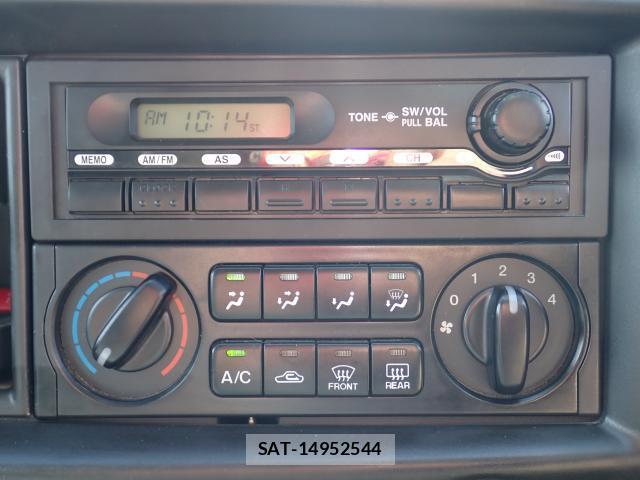Mazda BONGO VAN 2015-05 8854007-4